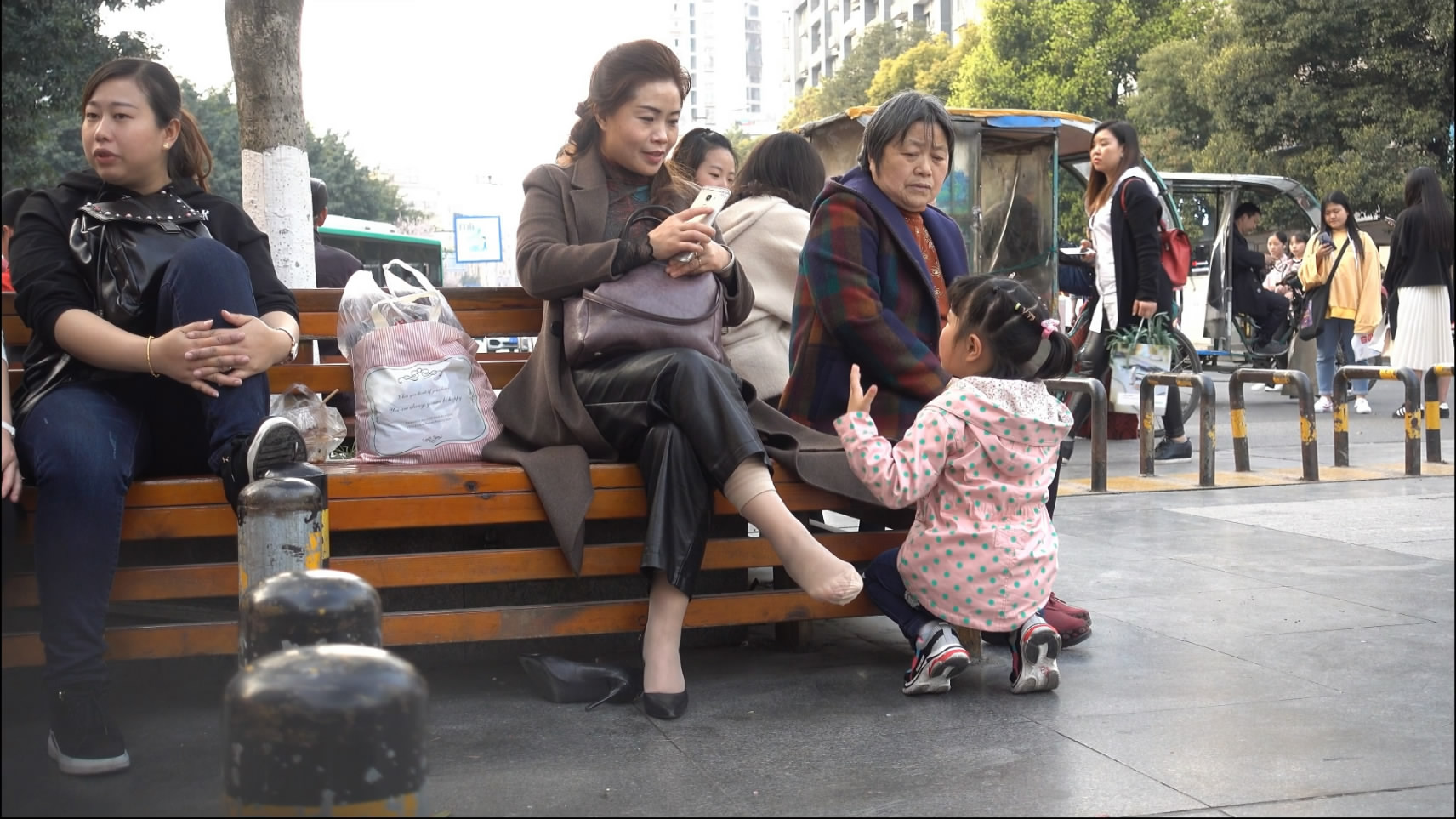 streetsnapnylon[00 01 13][20181208 225108 9]